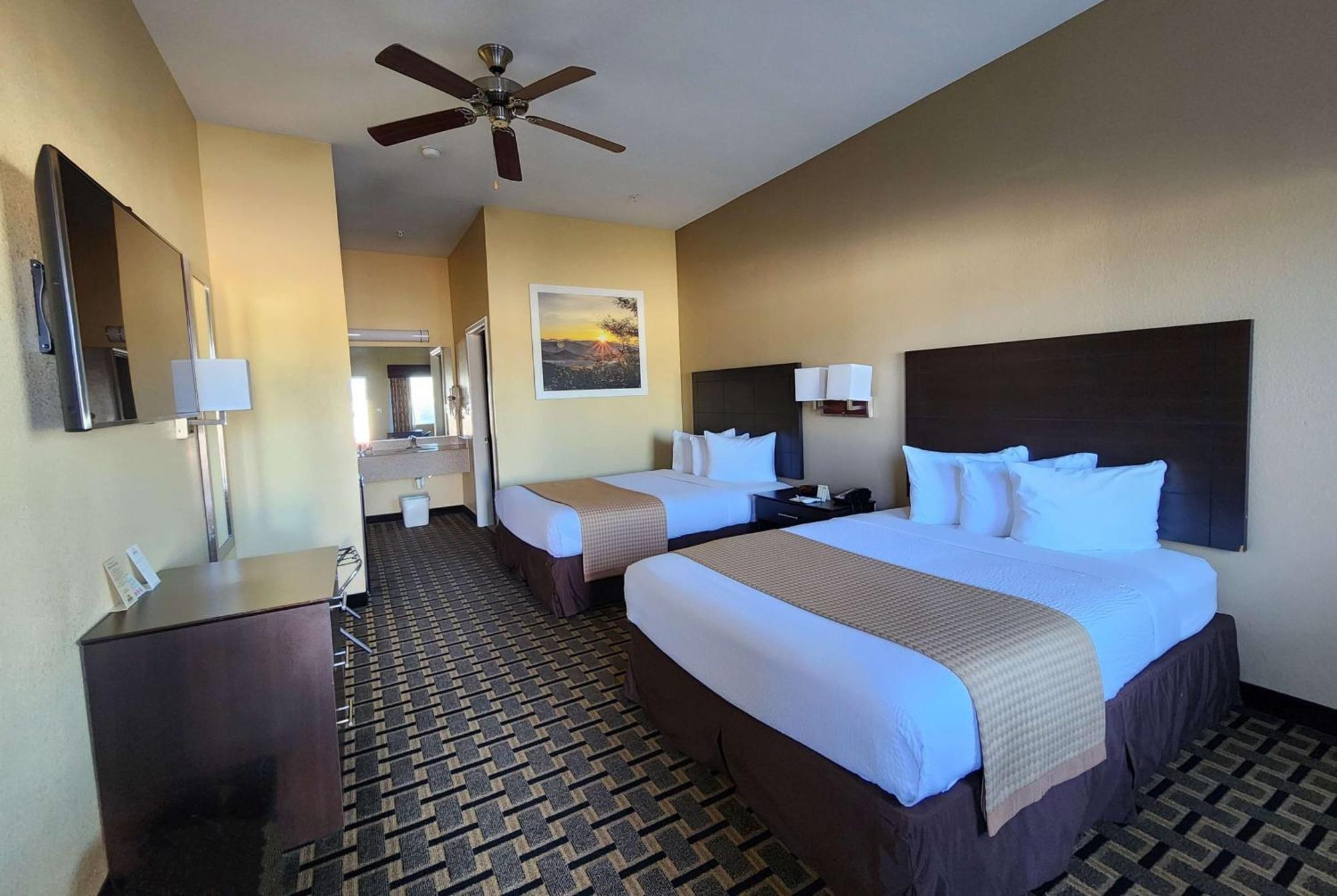 Days Inn By Wyndham Baytown East Екстер'єр фото